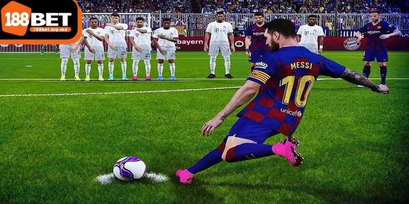 Đá phạt gián tiếp là gì và các thông tin quan trọng 2 Sau khi thổi còi trọng tài sẽ đưa tay để báo hiệu cho các cầu thủ