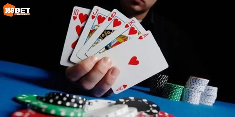 Cách Xếp Bài Tiến Lên - Hướng Dẫn Xếp Chuẩn Từ Cao Thủ 2 4 bước cơ bản trong cách xếp bài tiến lên